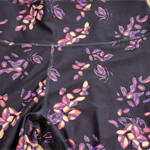 Women's Under Armour HeatGear® Printed No-Slip Waistband Ankle Leggings 2X 3X Ne - Picture 13 of 13